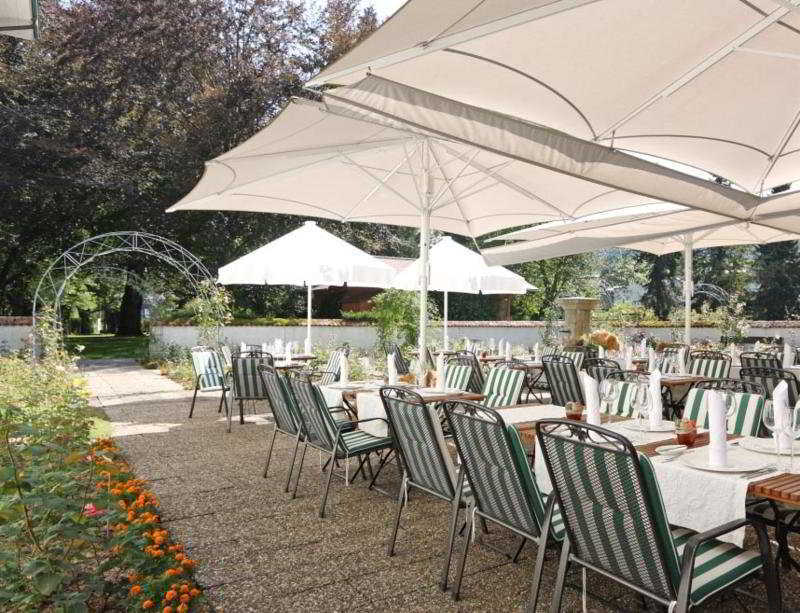 Hotel Schloss Huenigen Konolfingen Ristorante foto
