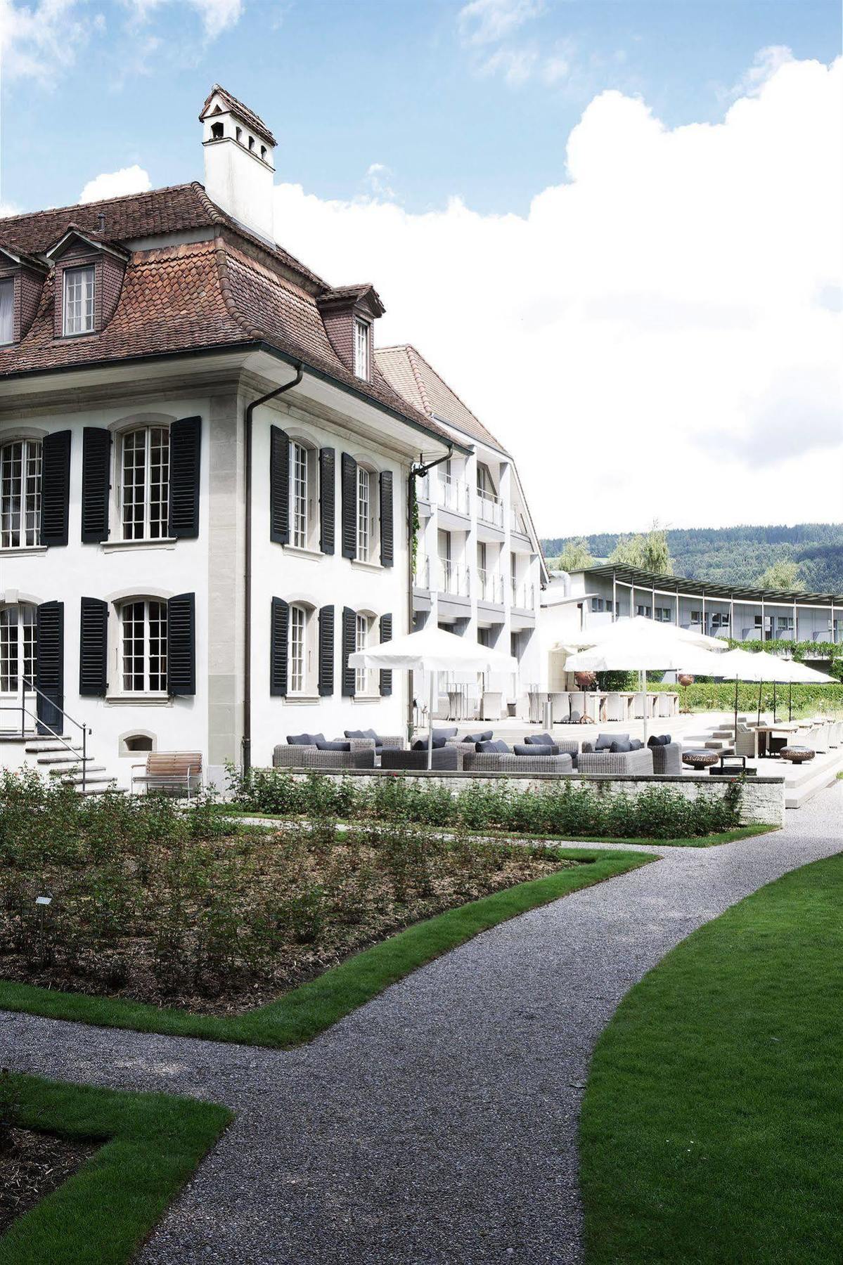 Hotel Schloss Hunigen Konolfingen Esterno foto