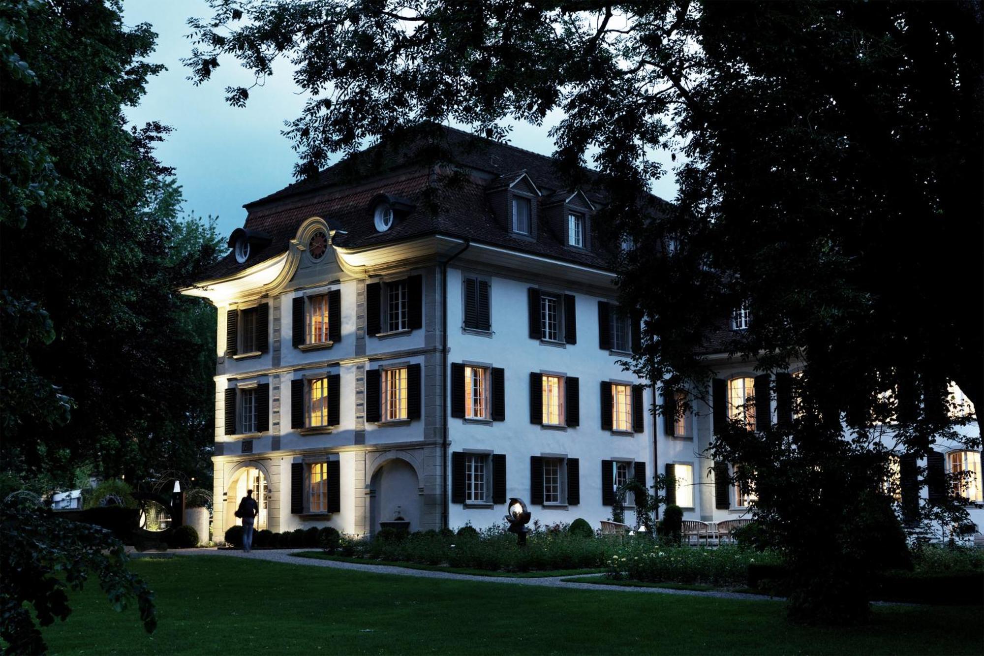 Hotel Schloss Huenigen Konolfingen Esterno foto