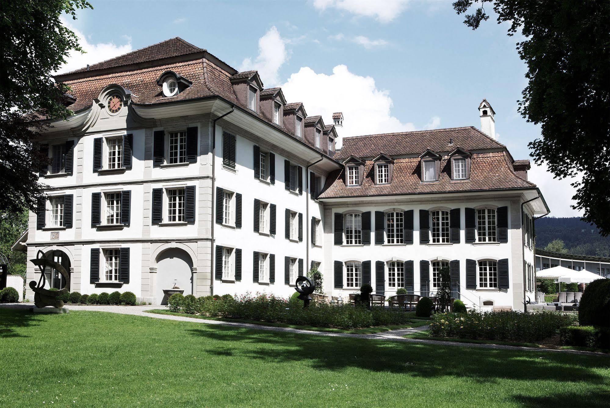 Hotel Schloss Huenigen Konolfingen Esterno foto